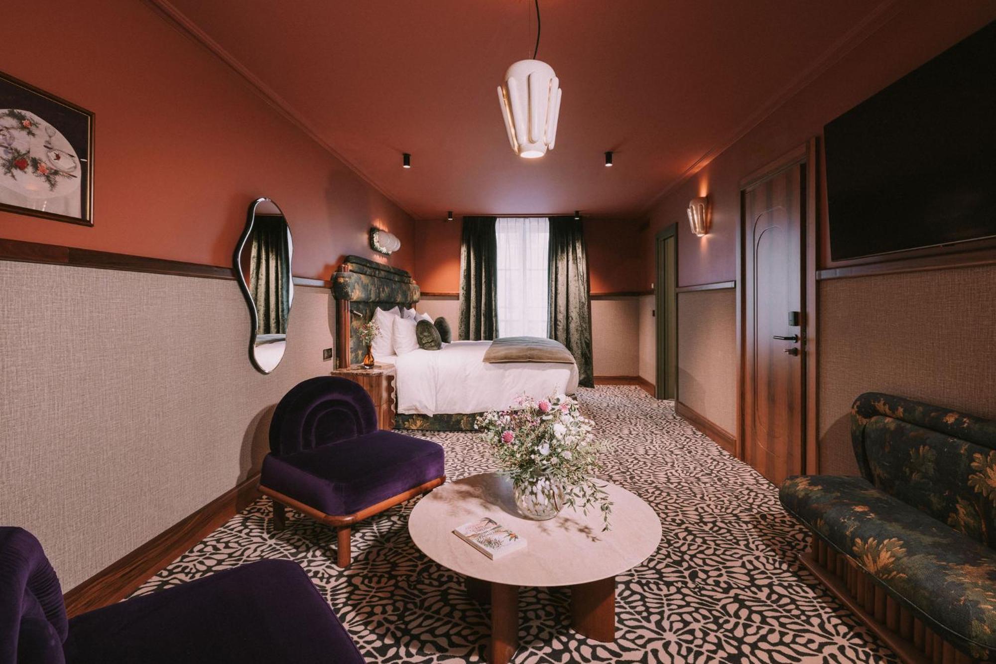 1.75 Paris La Treve Hotel ภายนอก รูปภาพ