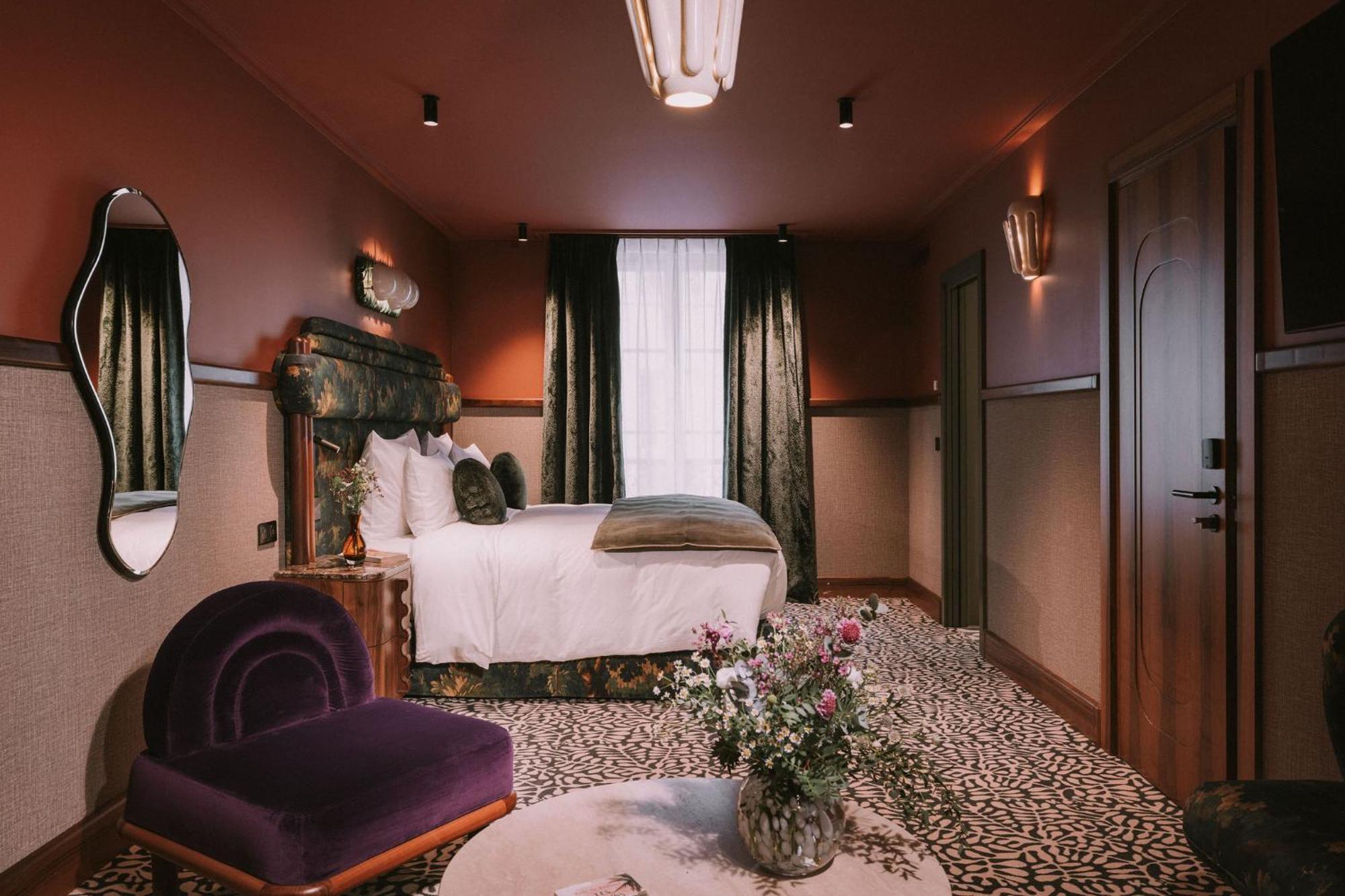 1.75 Paris La Treve Hotel ภายนอก รูปภาพ